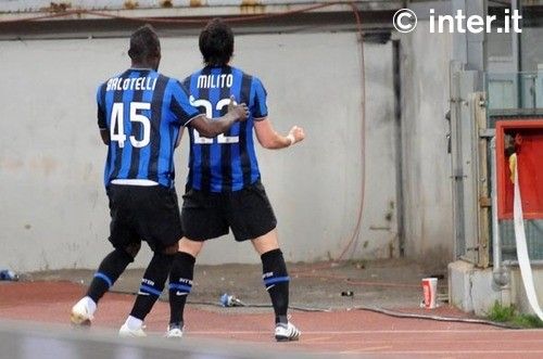 SUPER FOTO si VIDEO / "Inter este unica"! Vezi bucuria nebuna a lui Chivu, Balotelli si Mourinho_5
