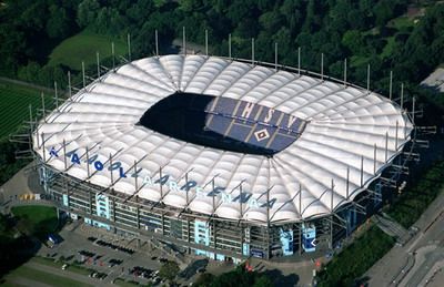Arena finalei Europa League, HSH Nordbank Arena, i-a costat pe nemti 100 de milioane de euro! _5