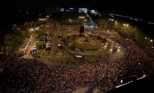 Fiesta totala: 40.000 de oameni au iesit in strada la Madrid!_3