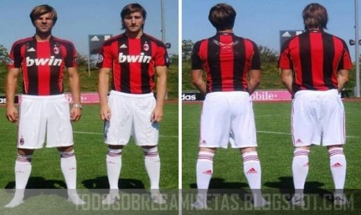 FOTO: Chivu va avea un sarpe imens pe spate: vezi noile tricouri de la Inter!_8
