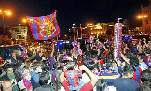 VIDEO / Fanii Barcelonei au facut PRAPAD in oras! Cum au sarbatorit fanii in centrul Madridului:_5