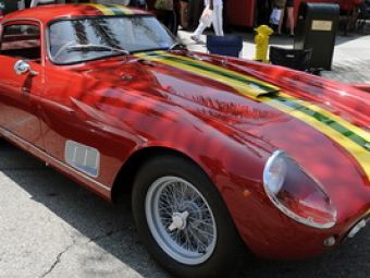 Superfoto! Expozitia Ferrari din Pasadena