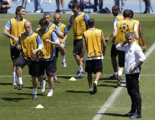 VIDEO / Utlimul antrenament al lui Inter! Mourinho: "Liga este mai importanta decat campionatul mondial!"_4