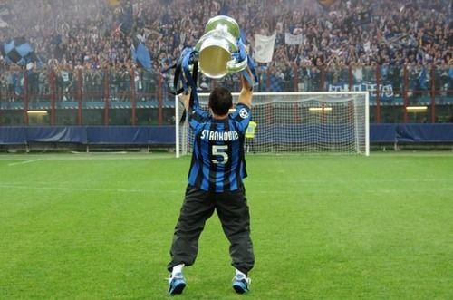 VIDEO / Jucatorii lui Inter sunt EROI la Milano! Vezi cum au fost primiti pe San Siro:_29