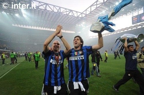 VIDEO / Jucatorii lui Inter sunt EROI la Milano! Vezi cum au fost primiti pe San Siro:_43