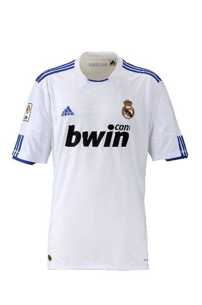 VIDEO / Real Madrid si-a lansat NOUL echipament! Vezi care este noul slogan al echipei:_3