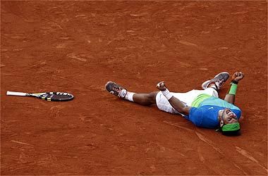Rafael Nadal a castigat FINALA de la Roland Garros: Soderling - Nadal, 4-6, 2-6, 4-6_13