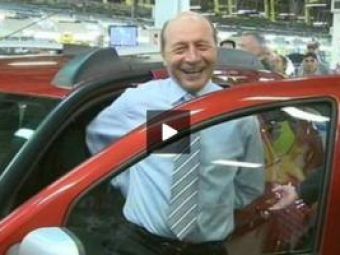 Basescu si-a cumparat Duster! Vezi ce varianta si cat a dat pe el! VIDEO