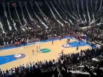 21.000 de fani ai lui Partizan au aruncat sala in aer la meciul cu Maccabi! VIDEO: