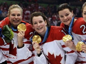 Echipa feminina a Canadei a luat titlul olimpic la hochei pe gheata!