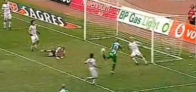 VIDEO Gol senzational in Portugalia! Vezi cum si-a umilit adversarii!
