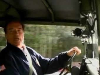 &quot;Terminatorul&quot; Arnold Schwarzenegger va aduce flacara olimpica la Vancouver!