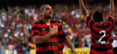 VIDEO Primul gol pentru Vagner Love, hattrick Adriano!&nbsp;Fluminese 3-5 Flamengo!