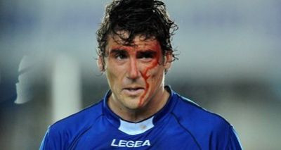 Bermejo, unul dintre cei mai violenti jucatori din Spania! Vezi cum i-a rupt poarta lui Valdes! Vine la Steaua?