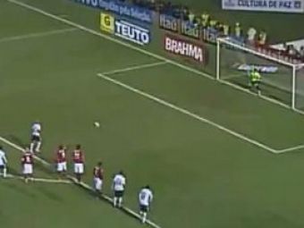 VIDEO Cum bate Roberto Carlos un penalty! Vezi ultimul gol marcat in Brazilia!