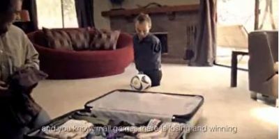 &quot;Ce este esecul?&quot; Cel mai SOCANT spot de la mondiale! S-a nascut fara maini si picioare si joaca fotbal! VIDEO