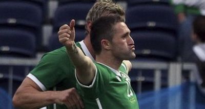 VIDEO Robbie Keane ii invata pe englezi cum sa bata Algeria la CM! Vezi dubla de senzatie! 