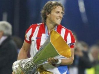Forlan aduce trofeul Europa League la Madrid: &quot;Inca nu-mi vine sa cred  ce am facut!&quot;