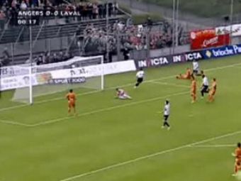 VIDEO&nbsp;Bestia Keseru loveste din nou: super gol in secunda 17!