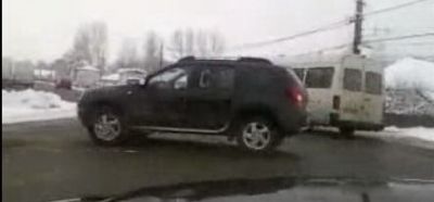 VIDEO&nbsp;Dacia Duster pe soselele din&nbsp;Romania! Cum ti se pare?