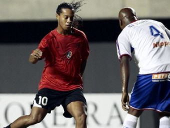 VIDEO / Brazilia pregateste un atac SAMBA! Fiul lui Romario l-a inlocuit pe Ronaldinho!
