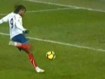 Vezi cel mai norocos gol din Anglia: Chelsea 2-1 Portsmouth! Vezi si golul lui Fabregas: