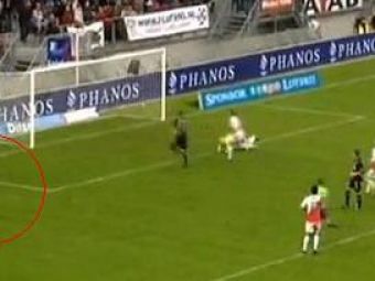 Cine si-a facut aparitia pe stadion la Utrecht 2- 3 Heerenveen!&nbsp;VIDEO: Twente 1-0 Ajax si Den Haag 1-5 PSV!