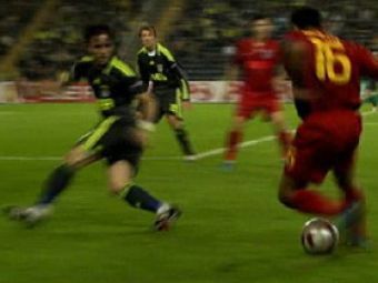 VIDEO&nbsp;Banel&nbsp;i-a lasat masca&nbsp;pe turci!&nbsp;Uite cea mai&nbsp;tare faza reusita de Steaua aseara!