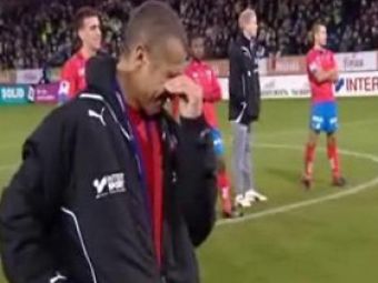 VIDEO / Larsson a plans ca un copil la ultimul meci din cariera