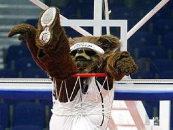 VIDEO / Ea este cea mai trasnita mascota din NBA
