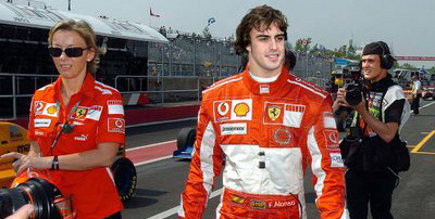 OFICIAL:&nbsp;Fernando Alonso a semnat pentru 3 ani cu Ferrari: &quot;Mi s-a implinit un vis!&quot;