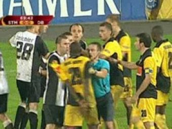 VIDEO:&nbsp;Jucatorii, aproape de o bataie generala la Graz - Dinamo!