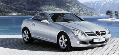 Tibi Balan i-a luat iubitei&nbsp;Mercedes SLK 200 de 20.000 de euro!