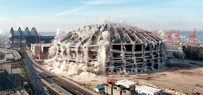 VIDEO: Cele 7 minuni ale distrugerii - vezi cele mai spectaculoase demolari de stadioane