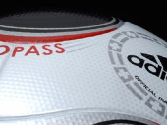 UEFA a prelungit contractul cu Adidas pentru a furniza mingile oficiale! VIDEO: