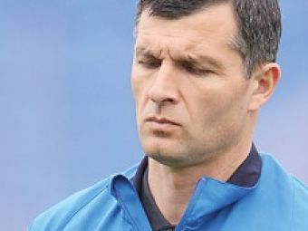 Poate Sabau sa ia titlul cu Dinamo? In ultimii 2 ani la Bistrita n-a castigat NICIUN MECI cu Steaua,&nbsp;CFR, Poli si&nbsp;Unirea!