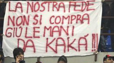 VIDEO: Fanii Milanului ies in strada ca stelistii: &quot;Cine il vinde pe Kaka este un taran!&quot;