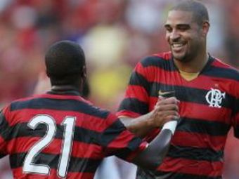 Vezi golul lui Adriano: Flamengo 2 - 1&nbsp;Atletico!