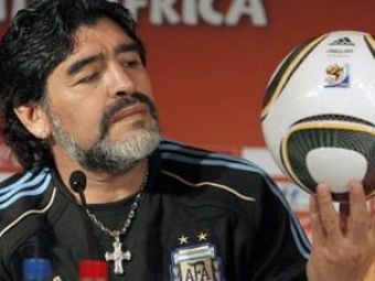 
	Maradona vrea cel mai nebun transfer: Di Maria la Real Madrid pentru 300.000.000 de&nbsp; &euro;!
