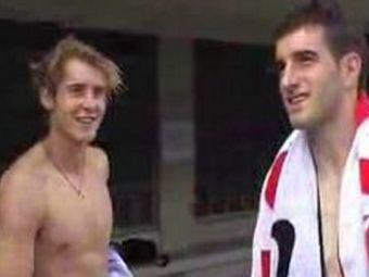 VIDEO: Max Nicu asa cum nu l-ai mai vazut: caterinca la piscina cu cel mai proaspat jucator al nationalei!