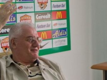 Dragomir: "Cu Boya si Bozovic, Rapid poate lua detasat campionatul!"