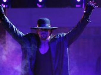 Undertaker si glumele "bolnave"! A inchis-o pe Vickie Guerrero intr-un cosciug