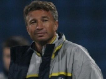 Petrescu: "Steaua joaca mai slab ca Dinamo, CFR merita titlul!"