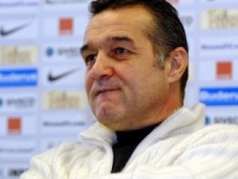 Becali: "Nu s-a gasit arbitrul care sa-l fure pe Borcea si pe Dinamo!" 
