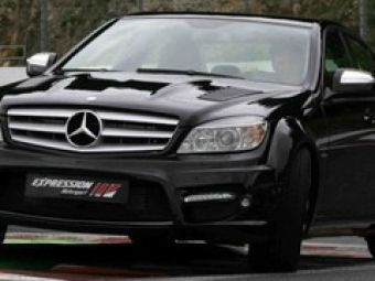 VIDEO / Vezi ce poate cel mai tunat Mercedes!