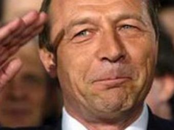 Canotoarele romance, asteptate de Basescu la Cotroceni