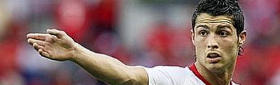 Nistelrooy: "Ronaldo ramane la Manchester"