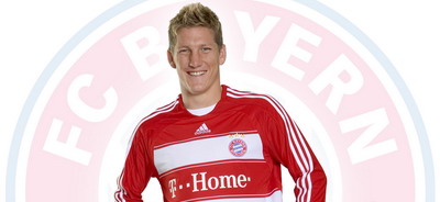 Schweinsteiger:â€Nu vreau in Anglia, raman la Bayern!â€