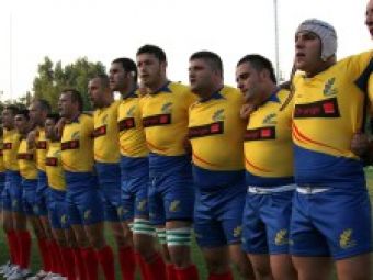 Senzatie: Nationala de rugby s-a dat cu salupa si pe banana!