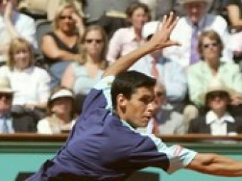 Hanescu s-a calificat in turul 2 la Roland Garros